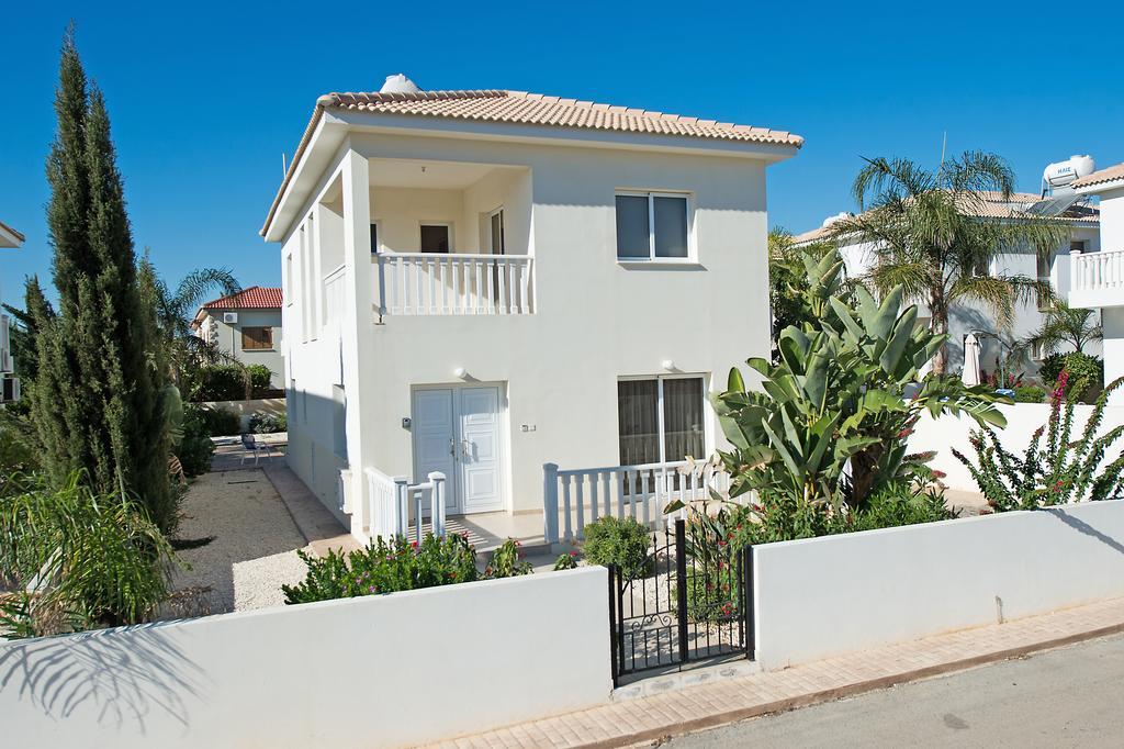 Hara Nissi Beach Villas Agia Napa Quarto foto