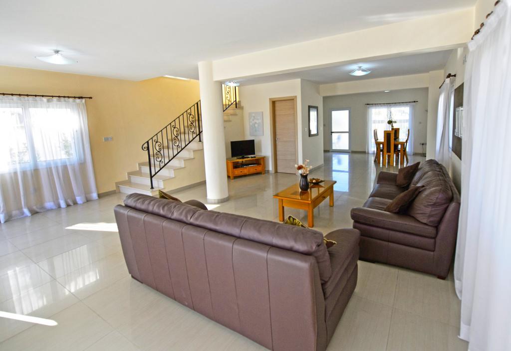 Hara Nissi Beach Villas Agia Napa Exterior foto