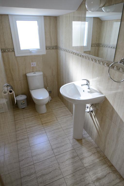 Hara Nissi Beach Villas Agia Napa Quarto foto